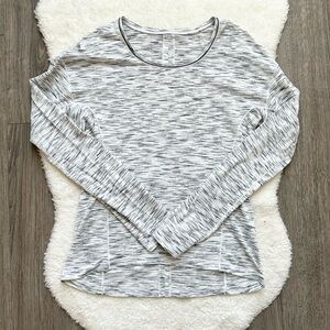 Lululemon Women's Gray Marled Long Sleeve Top